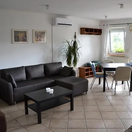 安娜公寓 布道尔斯