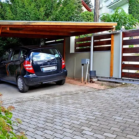 安娜公寓 * 布道尔斯